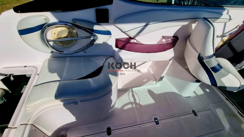 Lancha Focker 215 2.0 QSD DIESEL: 7ª foto da galeria de imagens do imóvel