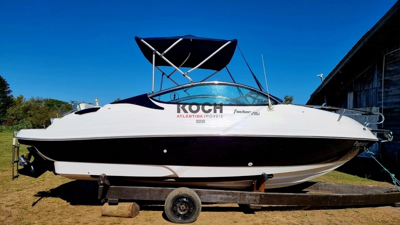 Lancha Focker 215 2.0 QSD DIESEL: 1ª foto da galeria de imagens do imóvel