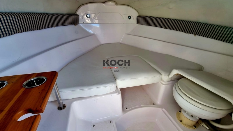 Lancha Focker 215 2.0 QSD DIESEL: 11ª foto da galeria de imagens do imóvel