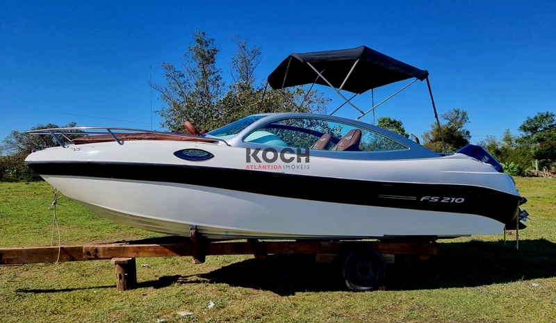 Lancha FS Boats - FS 210 Cabinada: 4ª foto da galeria de imagens do imóvel