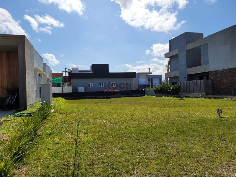 Terreno no Dubai em Capão da Canoa