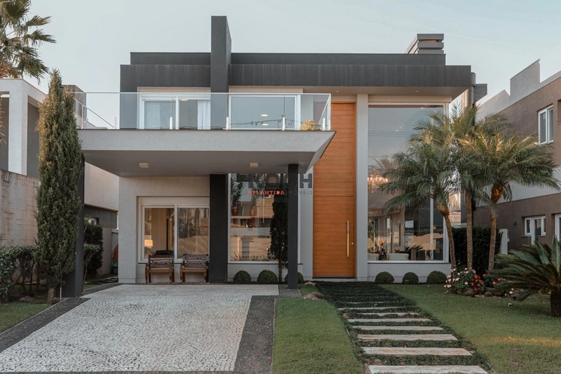 Sobrado MOBILIADO no Condomínio Malibu