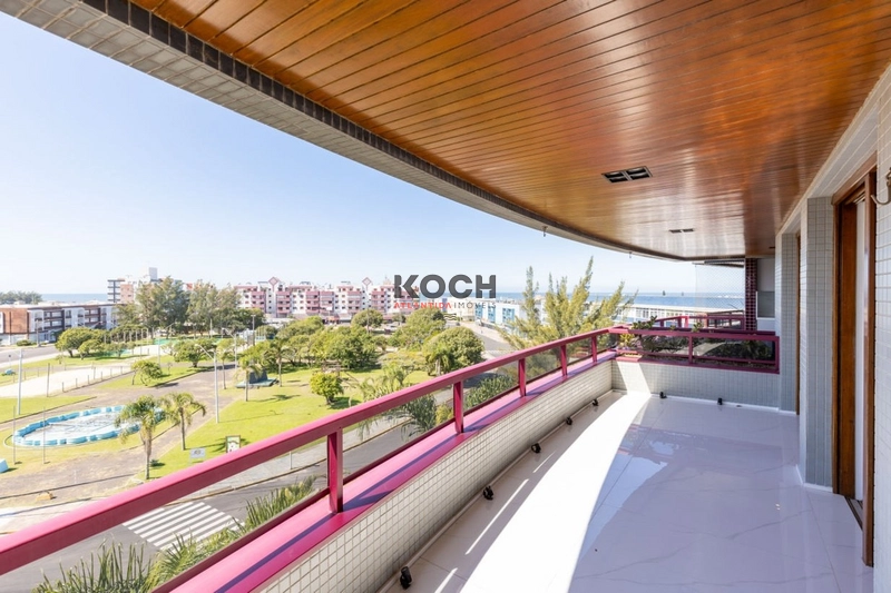Cobertura duplex 4 dormitórios à 300m do Mar em Atlântida: 27ª foto da galeria de imagens do imóvel