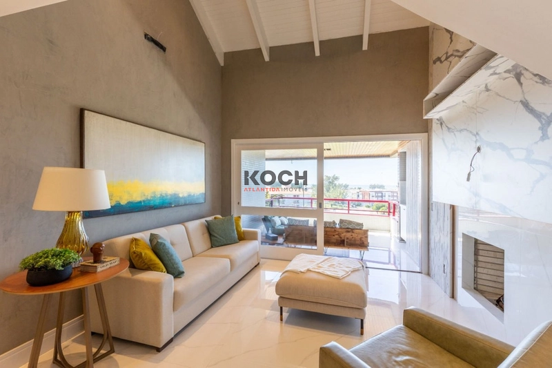 Cobertura duplex 4 dormitórios à 300m do Mar em Atlântida: 3ª foto da galeria de imagens do imóvel