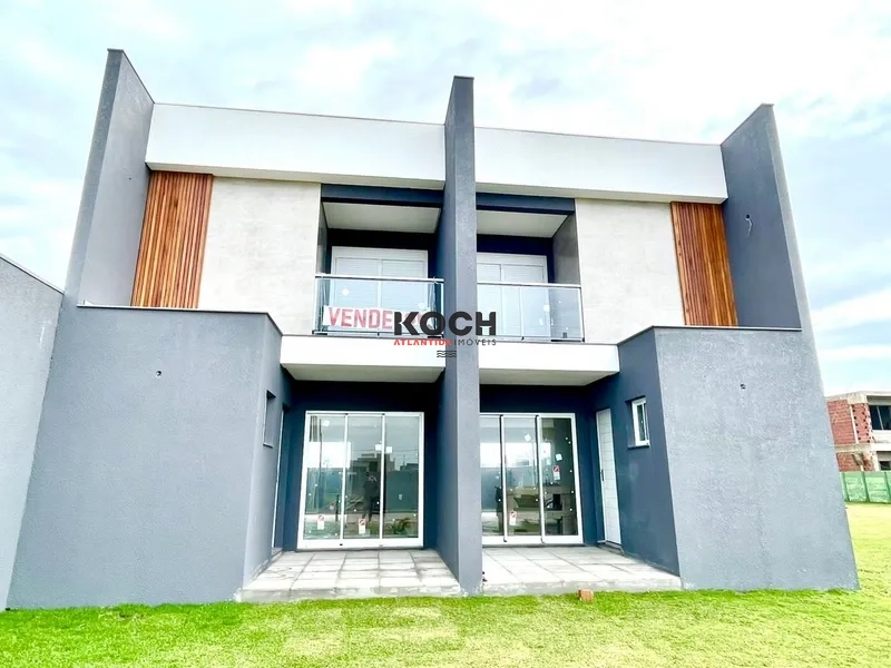 Casa 2 dormitórios, no Bairro Planejado Santorini