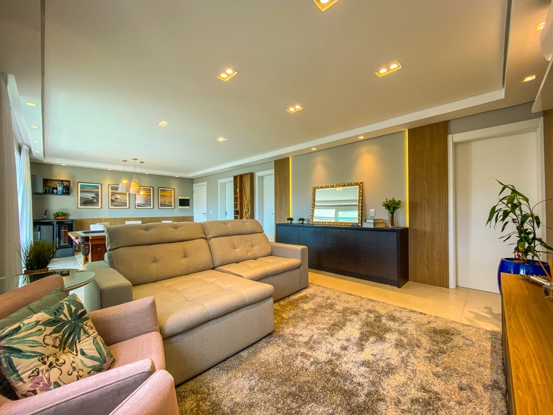 Cobertura mobilida, 03 dormitórios, no Condomínio Rossi Atlântida