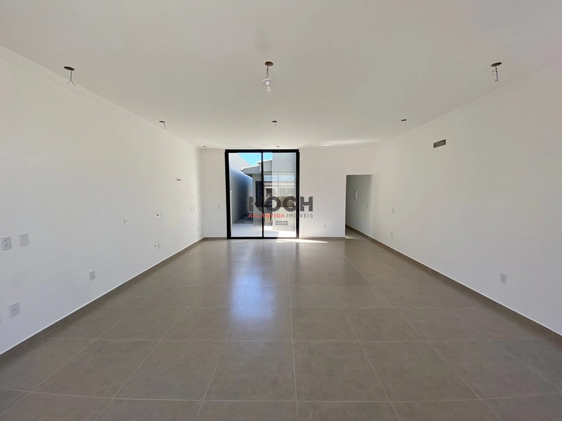 Casa térrea 3 dormitórios geminadas no Centro de Xangrilá: 8ª foto da galeria de imagens do imóvel