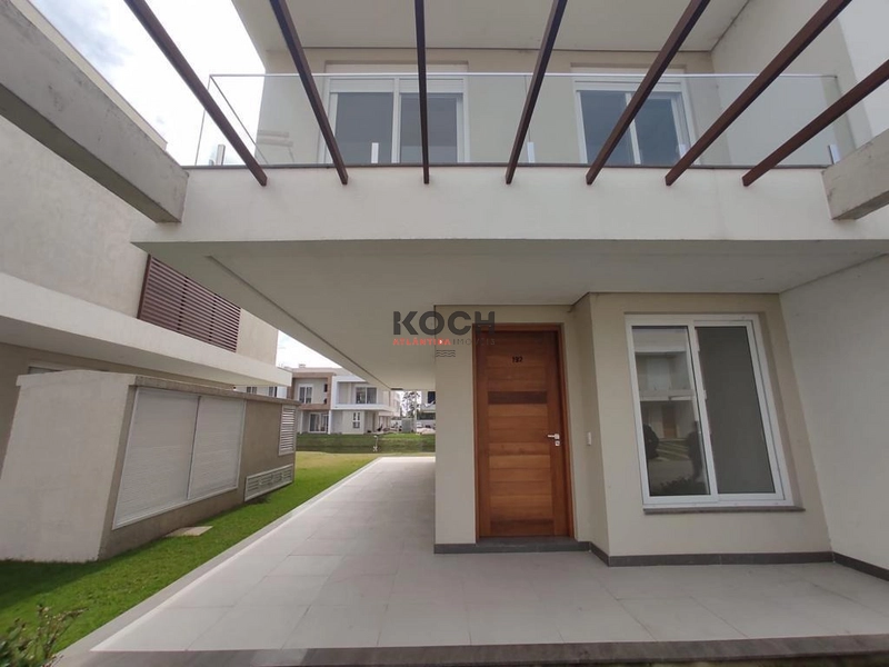 Sobrado 3 dormitórios Beira Lago no Condomínio Murano