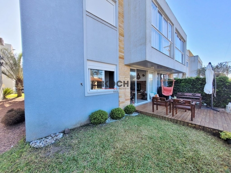 Apartamento duplex MOBILIADO em Xangri-lá, 3 dormitórios: 2ª foto da galeria de imagens do imóvel
