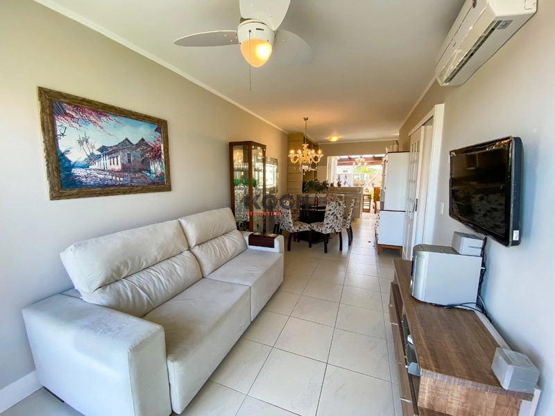 Casa 3 dormitórios, mobiliado, Casa Hermosa.