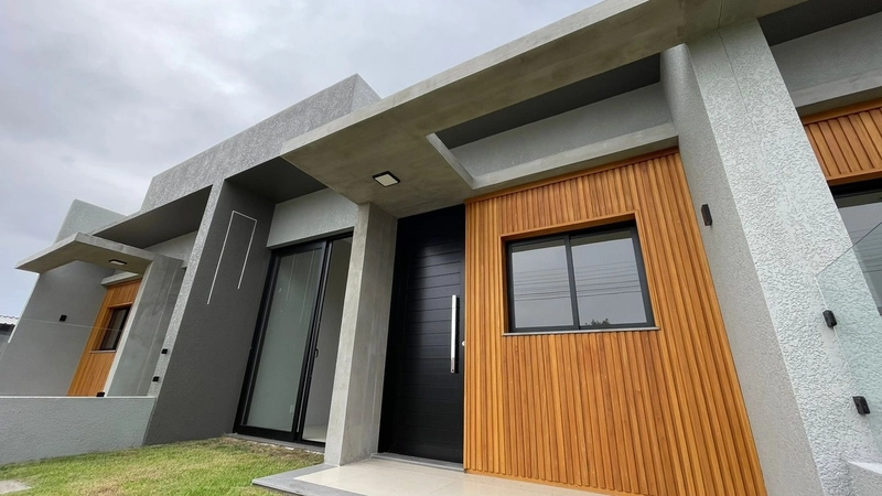 Casa 3 dormitórios no centro de Xangri-lá