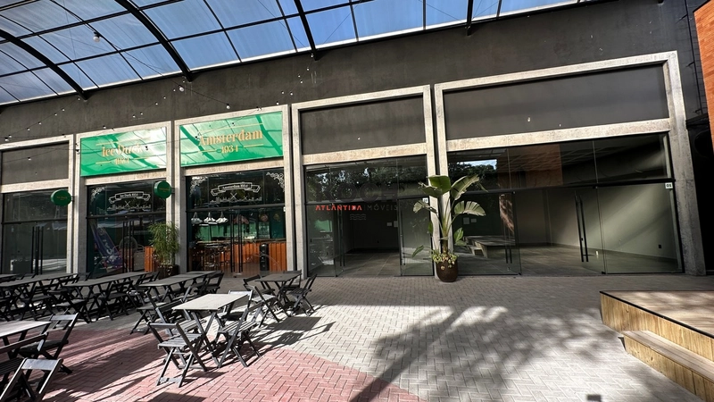 Loja comercial em Atlântida