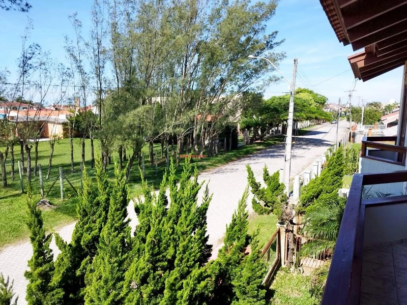 Duplex com 3 dormitórios em Xangri-lá: 24ª foto da galeria de imagens do imóvel
