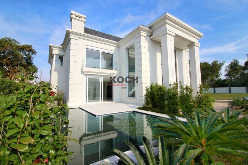 Casa em Condomínio Velas da Marina