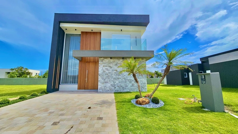 Sobrado de 4 suítes em Condomínio Sunset