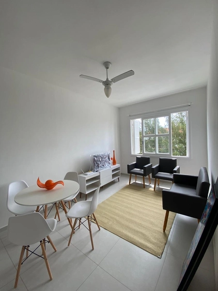 Apartamento MOBILIADO, de frente para área verde em Atlântida, 2 dormi: 1ª foto da galeria de imagens do imóvel