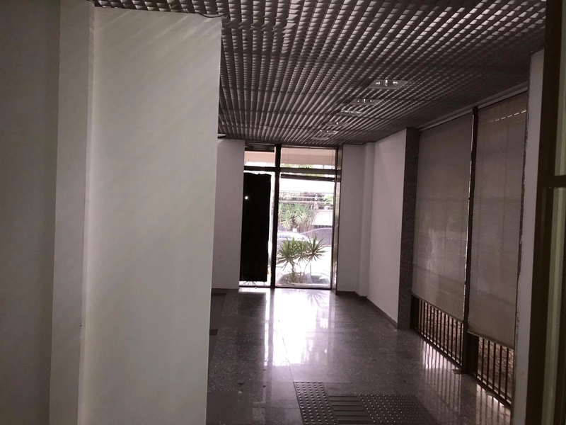 Duas salas comerciais e Três Box no Moinhos de Vento Porto Alegre: 4ª foto da galeria de imagens do imóvel
