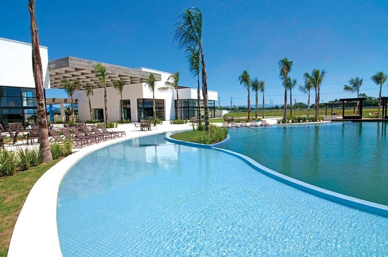 Terreno a venda em condominio fechado