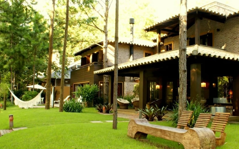 Casa com 7 suites no condominio Carmel