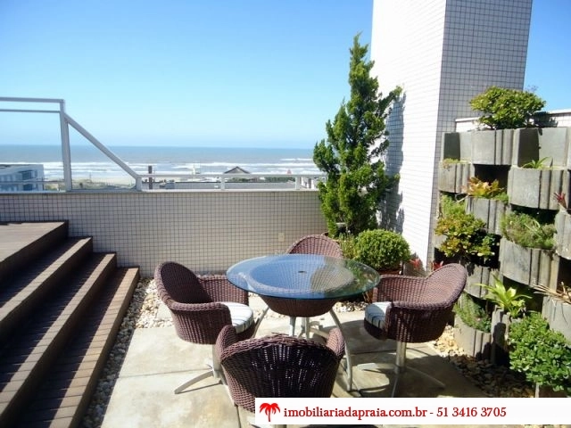 Cobertura em Atlântida, 3 dormitórios, vista eterna para o mar: 32ª foto da galeria de imagens do imóvel