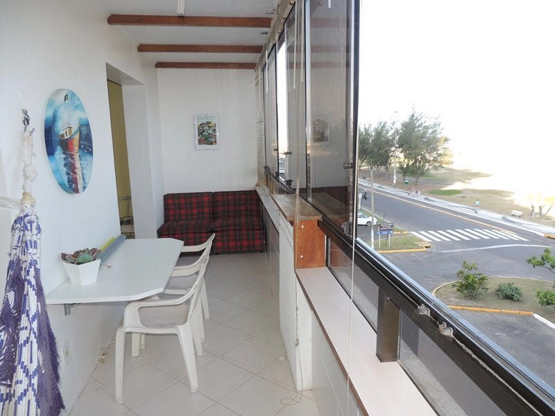 Apartamento de frente para o mar, 2 dormitórios: 2ª foto da galeria de imagens do imóvel