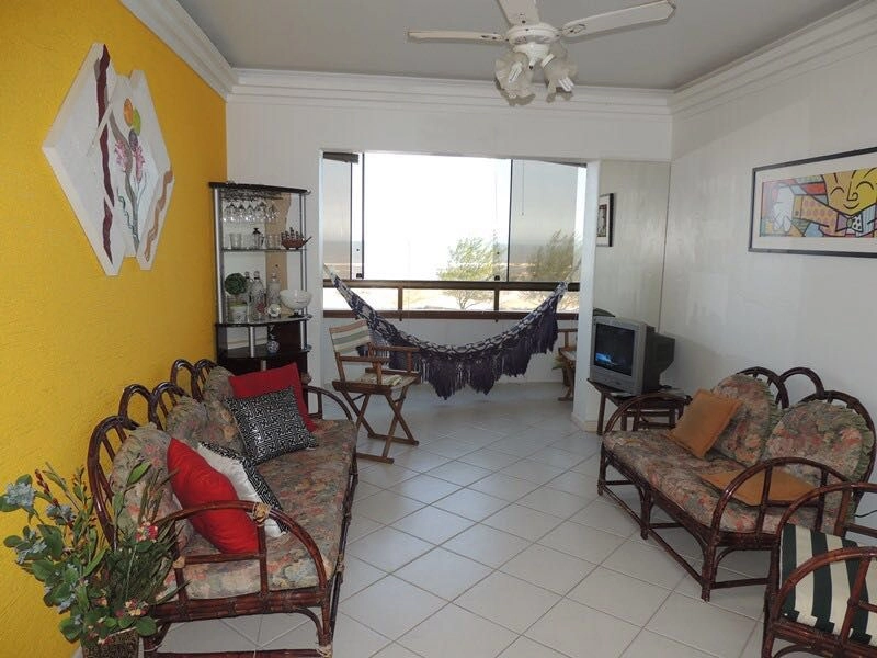 Apartamento de frente para o mar, 2 dormitórios: 1ª foto da galeria de imagens do imóvel