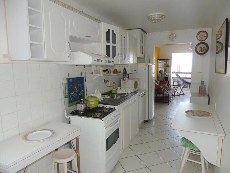 Apartamento de frente para o mar, 2 dormitórios: 3ª foto da galeria de imagens do imóvel