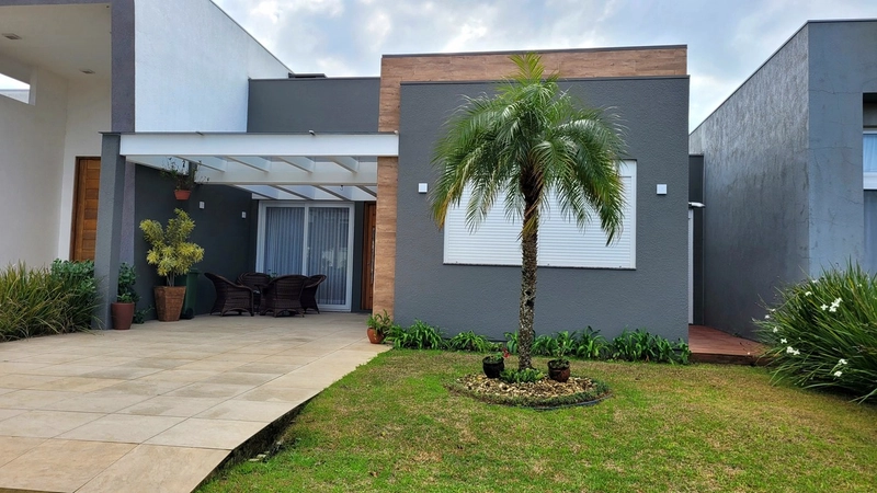 Casa térrea totalmente mobiliada no Condomínio Las Palmas