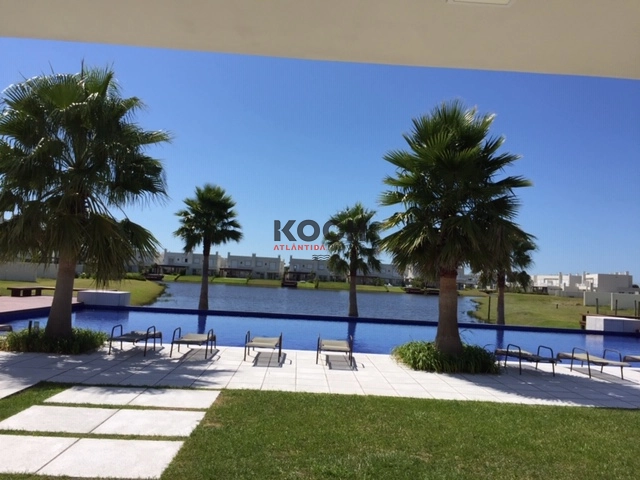 Sobrado com 04 dormitórios, no Condomínio Páteo Marbella, em Xangri-lá: 5ª foto da galeria de imagens do imóvel