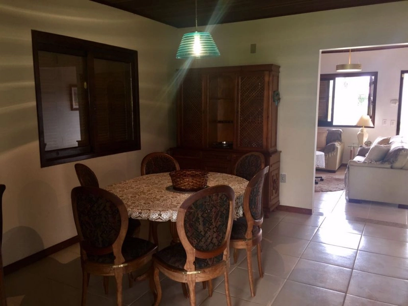 Casa térrea em Atlântida, 3 dormitórios: 8ª foto da galeria de imagens do imóvel