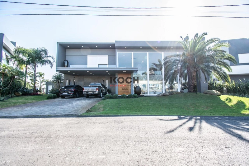 Mansão beira lago, 6 suítes Condomínio Enseada: 1ª foto da galeria de imagens do imóvel