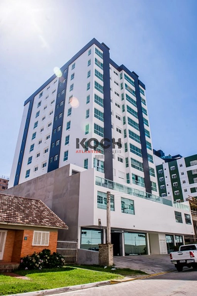 Apartamento no centro de Capão da Canoa, 2 dormitórios: 1ª foto da galeria de imagens do imóvel