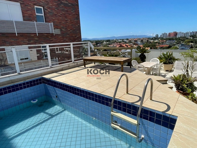 Cobertura com 03 dormitórios, PISCINA, em Atlântida: 1ª foto da galeria de imagens do imóvel