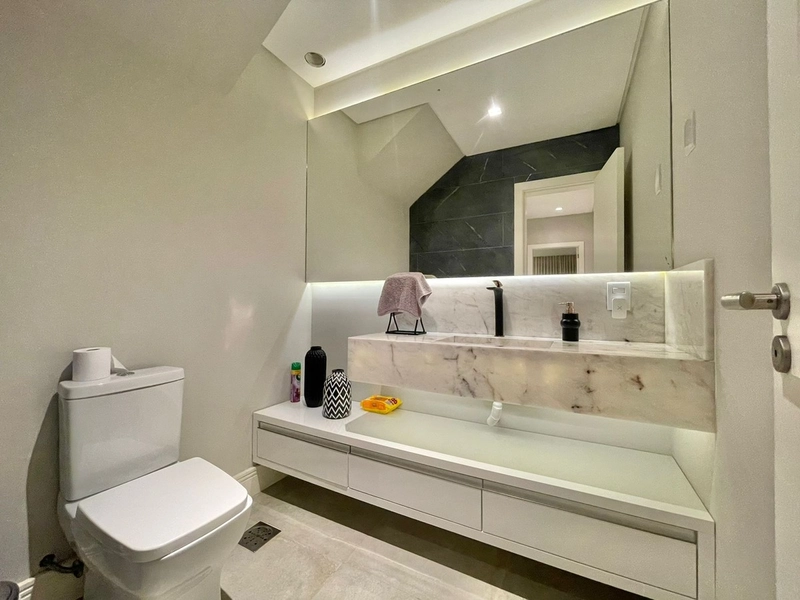 Casa com 4 dormitorios dentro de condominio fechado: 12ª foto da galeria de imagens do imóvel