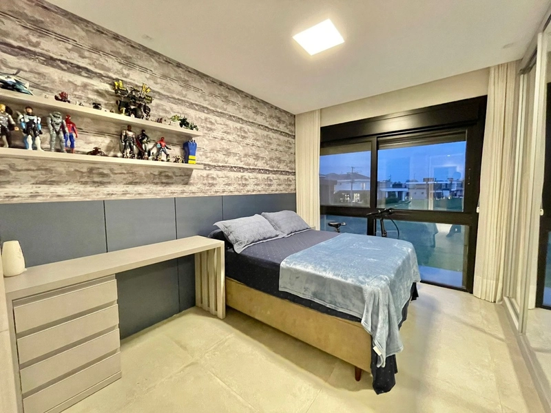 Casa com 4 dormitorios dentro de condominio fechado: 19ª foto da galeria de imagens do imóvel