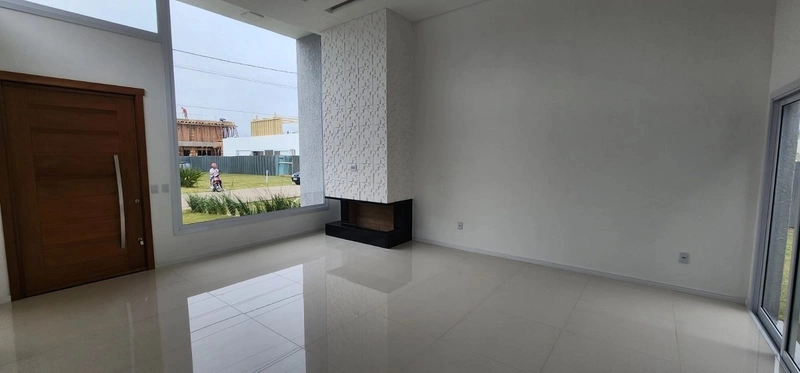 Casa térrea com 04 suítes, no Condomínio Blue, em Xangri-lá: 2ª foto da galeria de imagens do imóvel