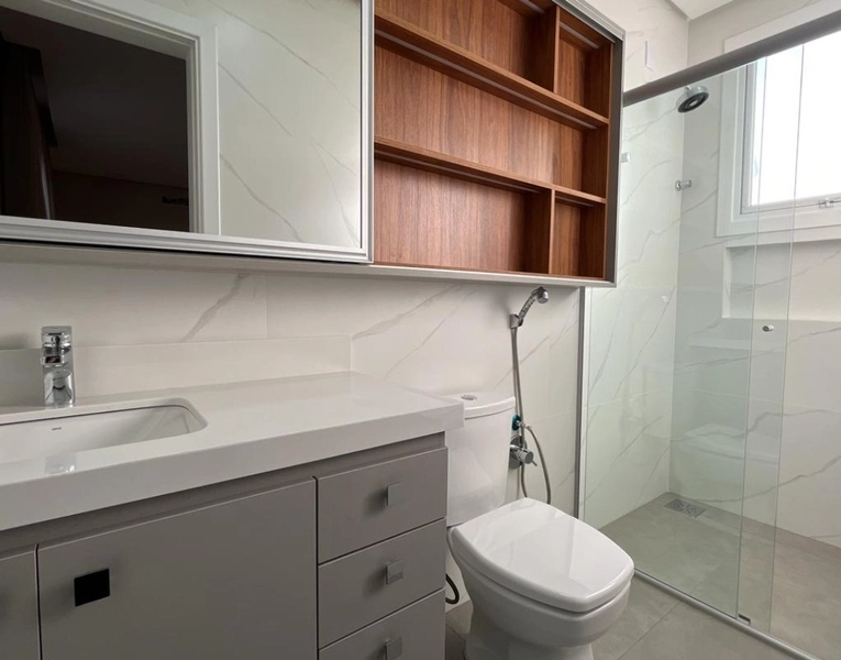 Casa térrea DE ESQUINA no Condomínio Riviera, 4 suítes: 18ª foto da galeria de imagens do imóvel