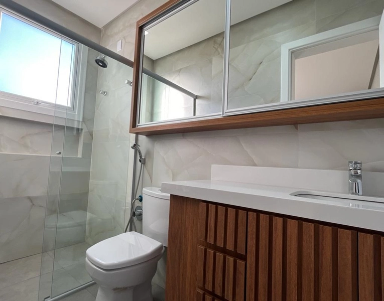 Casa térrea DE ESQUINA no Condomínio Riviera, 4 suítes: 16ª foto da galeria de imagens do imóvel