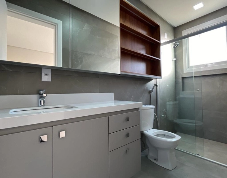 Casa térrea DE ESQUINA no Condomínio Riviera, 4 suítes: 20ª foto da galeria de imagens do imóvel