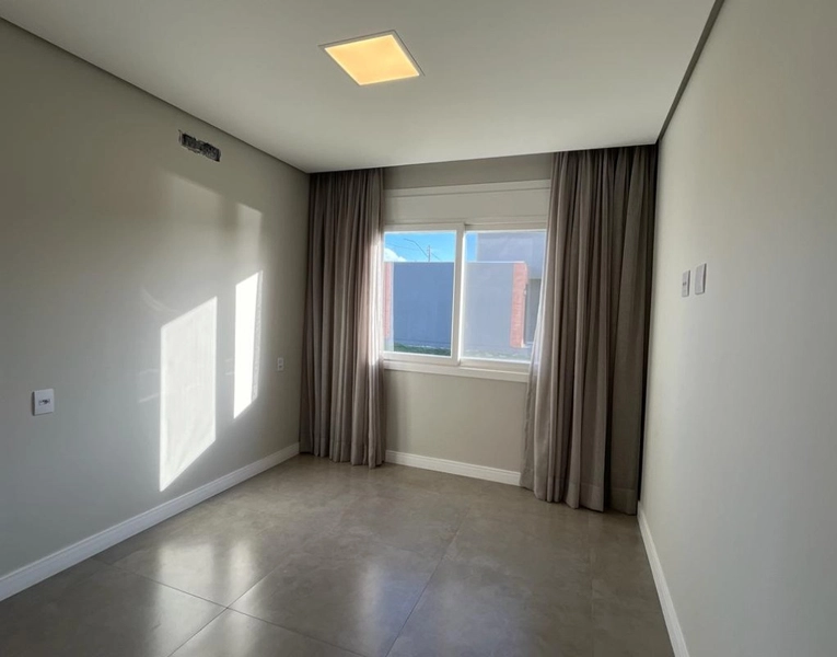 Casa térrea DE ESQUINA no Condomínio Riviera, 4 suítes: 19ª foto da galeria de imagens do imóvel