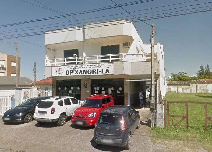 Prédio comercial na Avenida Paraguassú, em Xangri-lá: 1ª foto da galeria de imagens do imóvel
