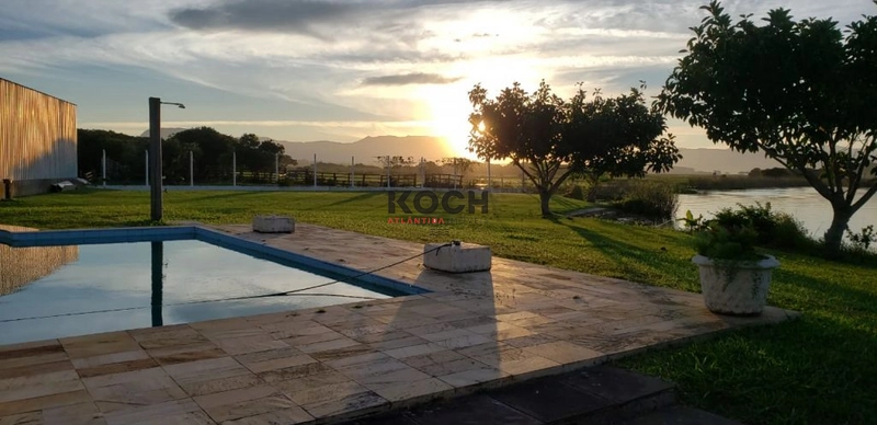 Box para lancha e jet ski no Atlãntida Iate Clube: 4ª foto da galeria de imagens do imóvel