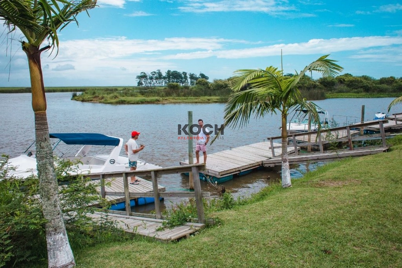 Box para lancha e jet ski no Atlãntida Iate Clube: 12ª foto da galeria de imagens do imóvel