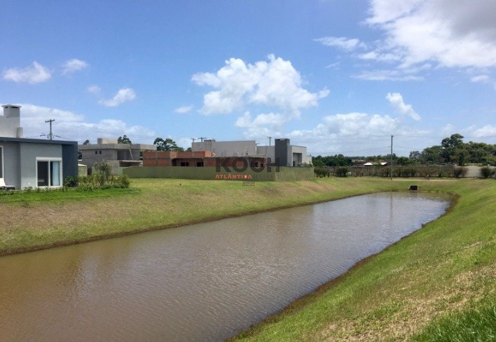 Terreno 343m² no condomínio Capão Ilhas Resort em Capão da Canoa: 3ª foto da galeria de imagens do imóvel