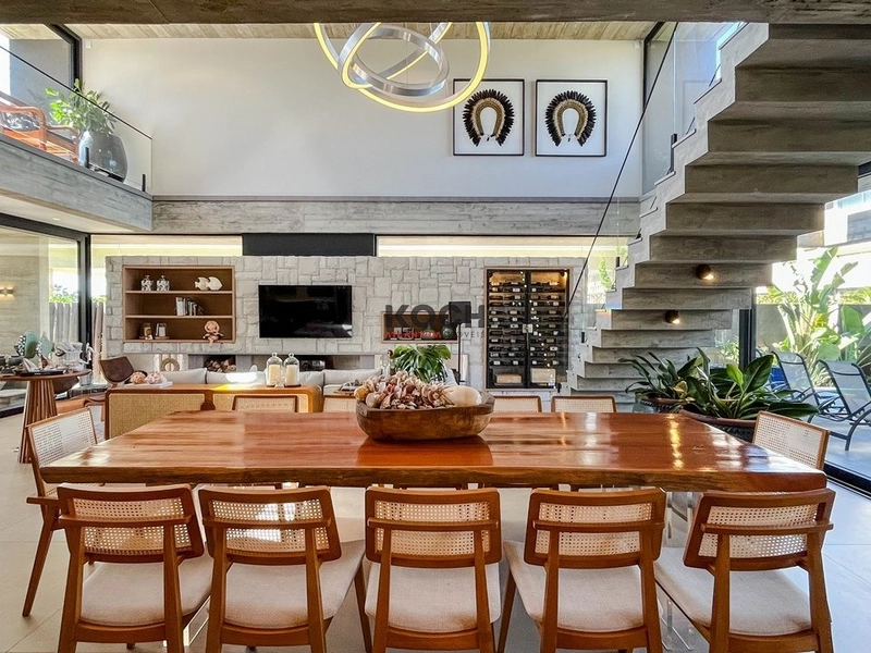 Sobrado decorado no Cond. Playa Vista, 5 suítes.: 1ª foto da galeria de imagens do imóvel