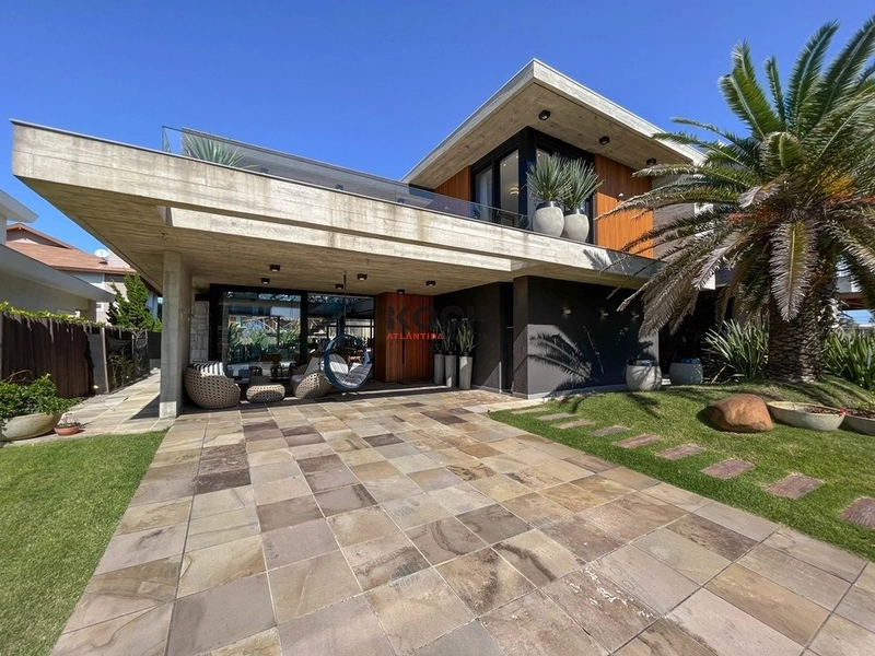 Sobrado decorado no Cond. Playa Vista, 5 suítes.: 2ª foto da galeria de imagens do imóvel