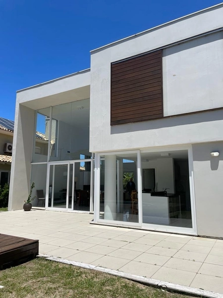 Sobrado com 04 suítes no Condomínio Porto Coronado Atlântida - Xangri-