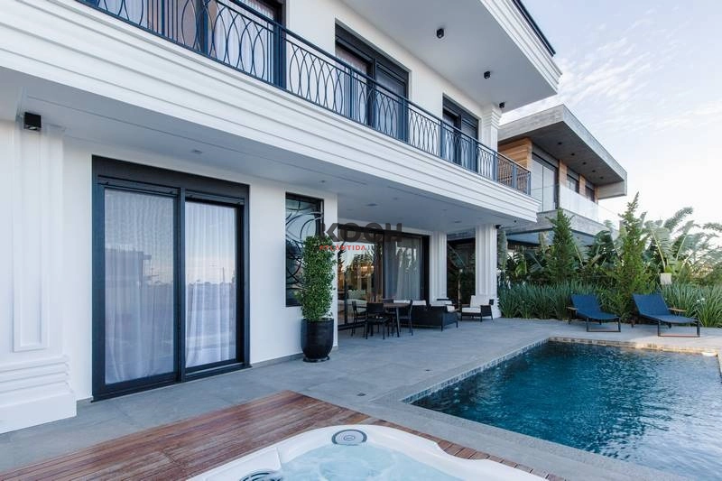Casa com 05 dormitórios em Capão da Canoa/RS: 71ª foto da galeria de imagens do imóvel