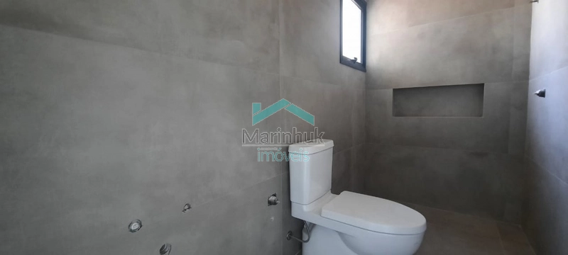 CASA À VENDA NO CONDOMINIO BLUE: 5ª foto da galeria de imagens do imóvel