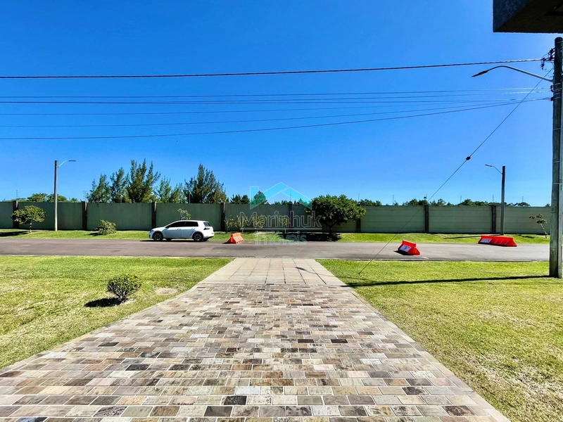 SOBRADO BEIRA LAGO À VENDA NO CONDOMINIO RIVIERA: 3ª foto da galeria de imagens do imóvel